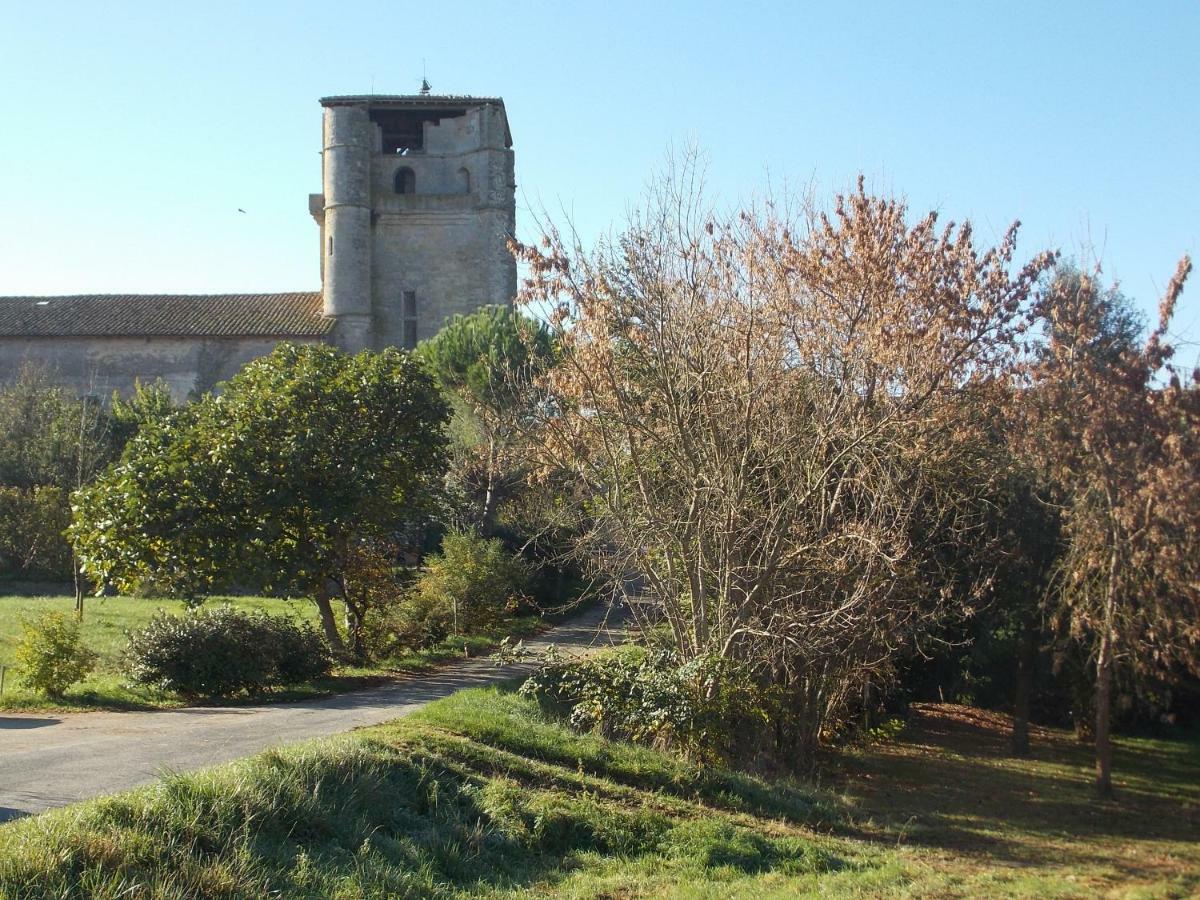 Gite De La Tour Donjon ベルカステル エクステリア 写真